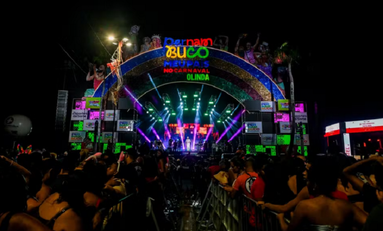 Tiroteio em show de João Gomes no Carnaval de Olinda deixa sete pessoas feridas tiroteio-em-show-de-joao-gomes-no-carnaval-de-olinda-deixa-sete-pessoas-feridas