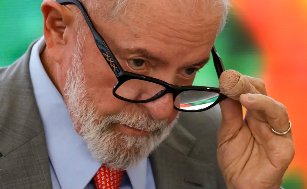 Dos 38 ministros, 7 não são recebidos por Lula há mais de 100 dias dos-38-ministros,-7-nao-sao-recebidos-por-lula-ha-mais-de-100-dias