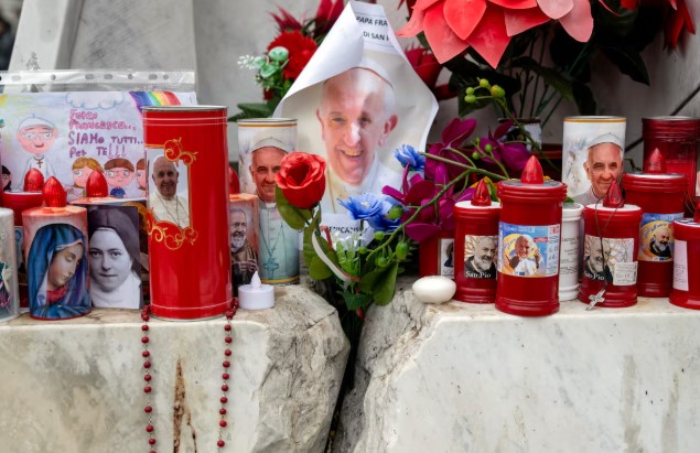 Papa Francisco tem ‘melhora gradual leve’, segundo boletim do Vaticano papa-francisco-tem-‘melhora-gradual-leve’,-segundo-boletim-do-vaticano