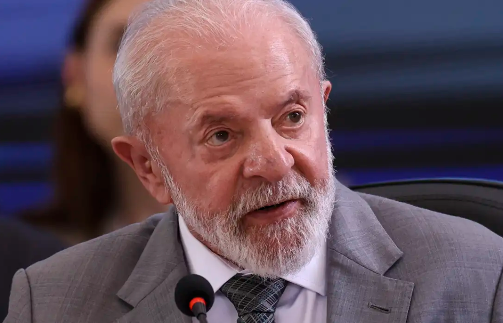 Lula tem semana decisiva para reforma ministerial antes de ir ao Japão lula-tem-semana-decisiva-para-reforma-ministerial-antes-de-ir-ao-japao