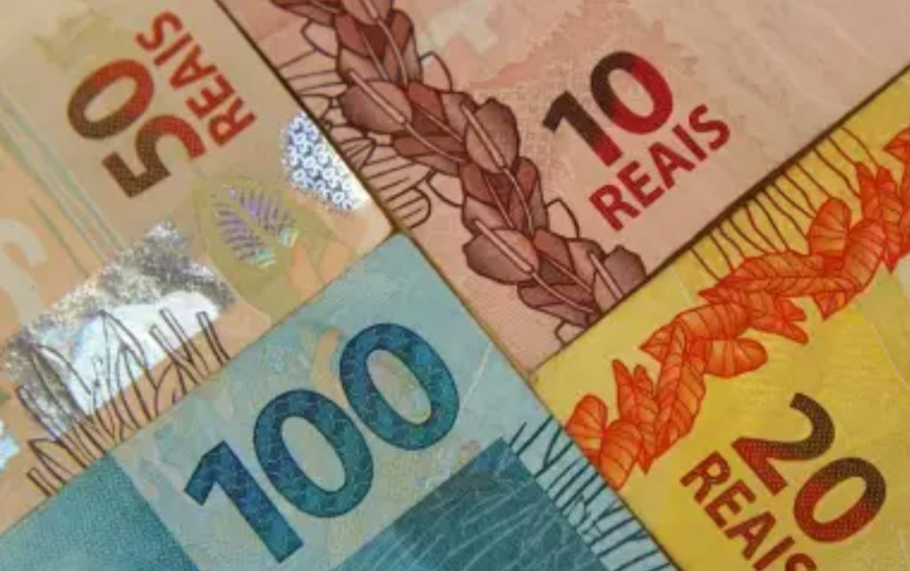 Governo quer taxar dividendos para compensar isenção de IR governo-quer-taxar-dividendos-para-compensar-isencao-de-ir