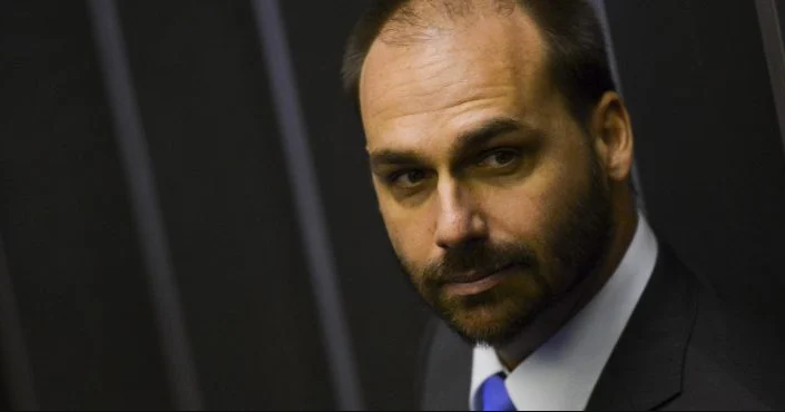 Eduardo Bolsonaro reage à chacota em jantar de Moraes eduardo-bolsonaro-reage-a-chacota-em-jantar-de-moraes