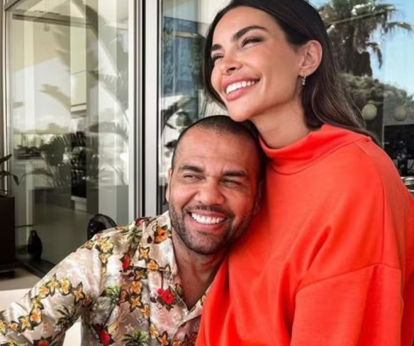 Mulher de Daniel Alves desabafa após absolvição de ex-jogador em caso de estupro mulher-de-daniel-alves-desabafa-apos-absolvicao-de-ex-jogador-em-caso-de-estupro