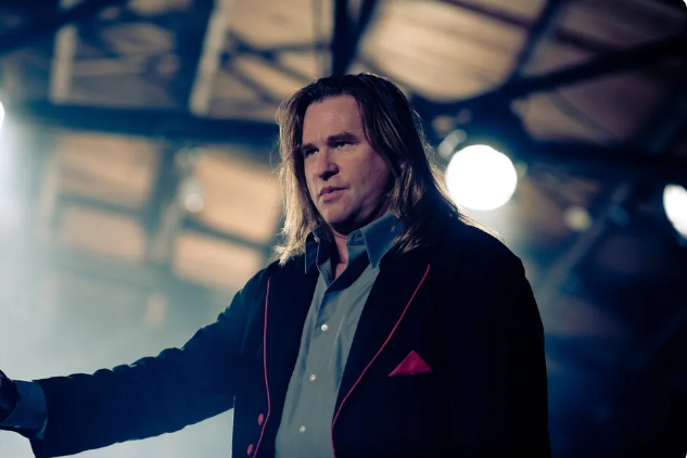 Val Kilmer, ator de ‘Batman’ e ‘Top Gun’, morre aos 65 anos val-kilmer,-ator-de-‘batman’-e-‘top-gun’,-morre-aos-65-anos