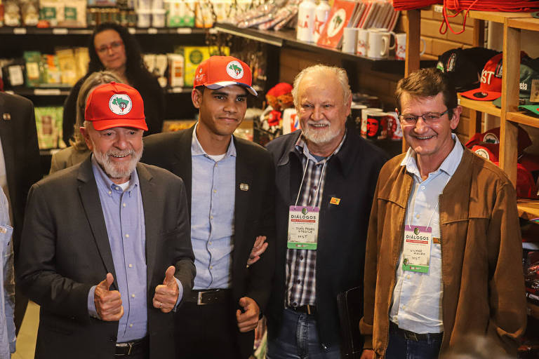 MST pressiona Lula com Abril Vermelho após acenos do petista, e governo fica na mira do agro mst-pressiona-lula-com-abril-vermelho-apos-acenos-do-petista,-e-governo-fica-na-mira-do-agro
