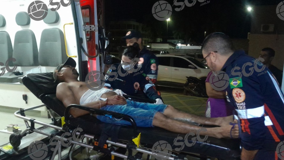 Briga familiar termina com dois feridos a facadas em Ariquemes briga-familiar-termina-com-dois-feridos-a-facadas-em-ariquemes