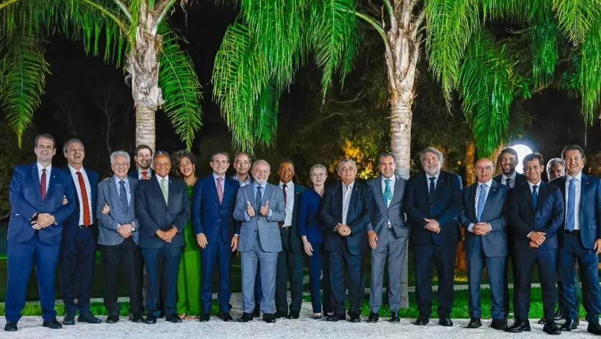 Lula se reúne com Motta e líderes e deixa anistia em segundo plano lula-se-reune-com-motta-e-lideres-e-deixa-anistia-em-segundo-plano