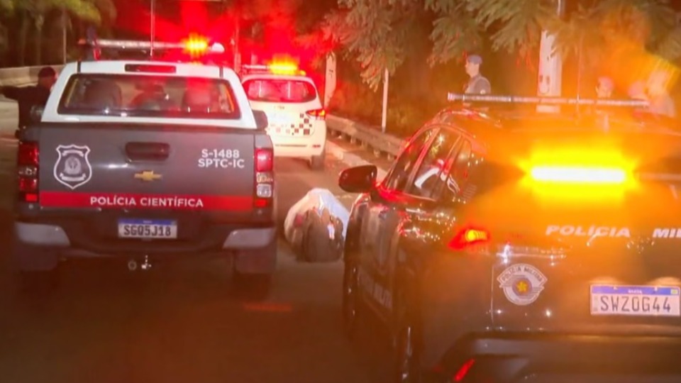 Suspeito de matar estudante da USP é achado morto com sinais de tortura suspeito-de-matar-estudante-da-usp-e-achado-morto-com-sinais-de-tortura