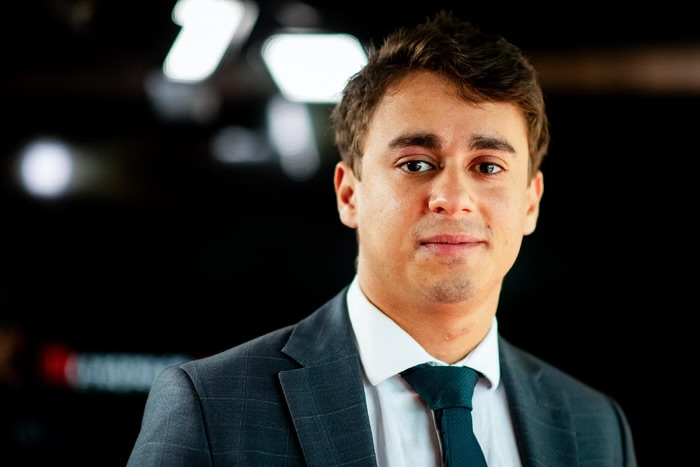Após condenação de Débora, Nikolas diz que solução é “dissolver” STF apos-condenacao-de-debora,-nikolas-diz-que-solucao-e-“dissolver”-stf