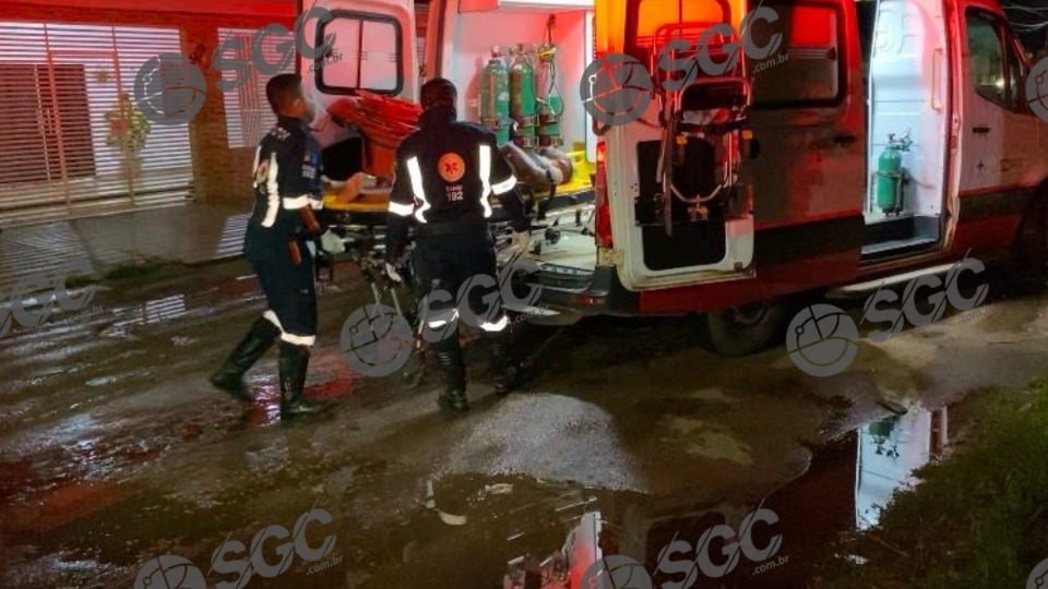 Homem sai correndo nu pela rua após ser vítima de agressão na capital homem-sai-correndo-nu-pela-rua-apos-ser-vitima-de-agressao-na-capital