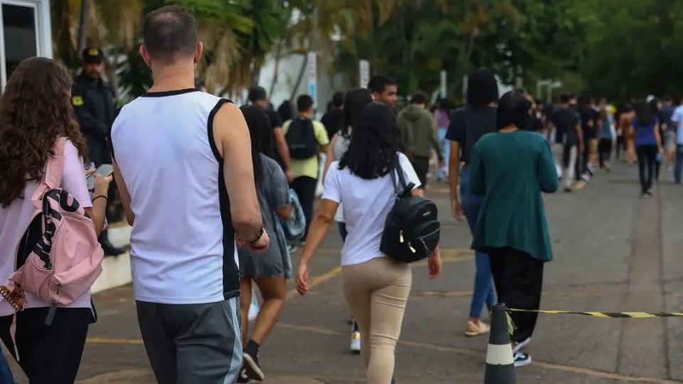 Prazo para pedir isenção de taxa do Enem 2025 termina nesta sexta (2) prazo-para-pedir-isencao-de-taxa-do-enem-2025-termina-nesta-sexta-(2)