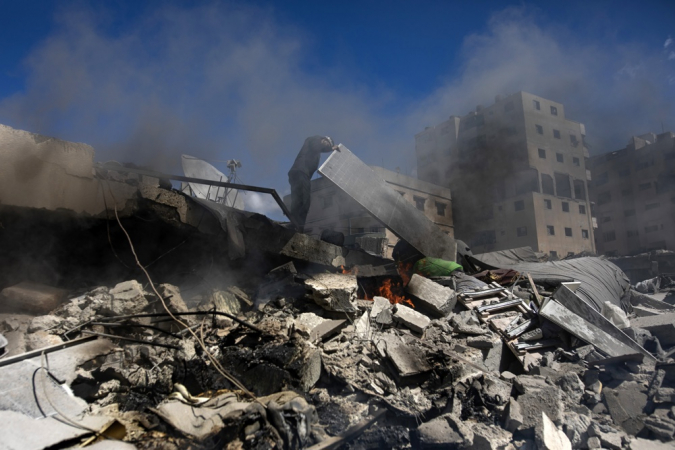 Bombardeio israelense em Gaza deixa 11 mortos, segundo Defesa Civil bombardeio-israelense-em-gaza-deixa-11-mortos,-segundo-defesa-civil