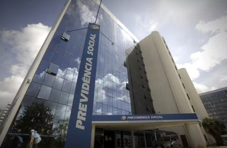 Oposição diz que reuniu assinaturas para CPMI do INSS, mas instalação depende de Alcolumbre oposicao-diz-que-reuniu-assinaturas-para-cpmi-do-inss,-mas-instalacao-depende-de-alcolumbre