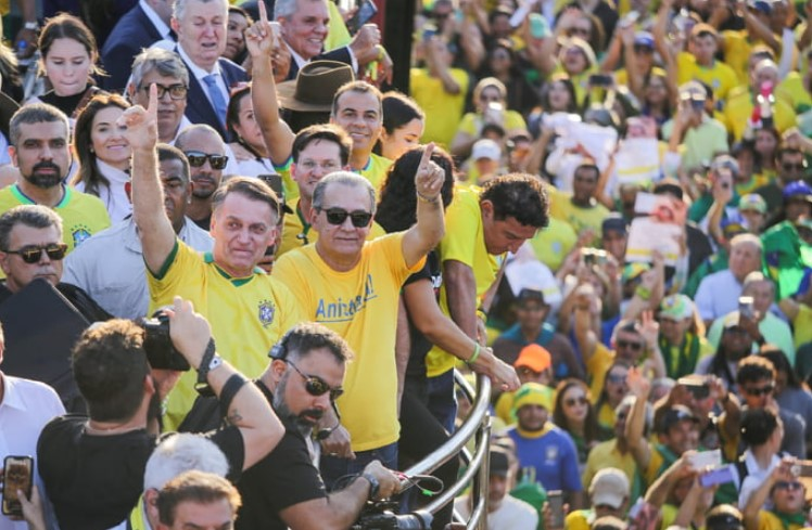 “Anistia é tema político e privativo do parlamento”, diz Bolsonaro “anistia-e-tema-politico-e-privativo-do-parlamento”,-diz-bolsonaro