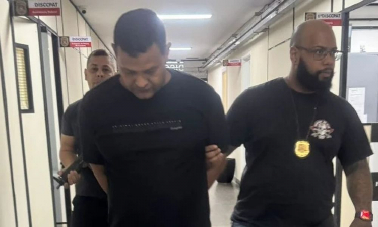 Polícia prende em SP chefão do PCC na tríplice fronteira do Brasil com Peru e Bolívia policia-prende-em-sp-chefao-do-pcc-na-triplice-fronteira-do-brasil-com-peru-e-bolivia