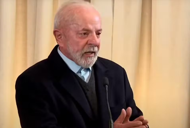 Fraude no INSS: na Rússia, Lula explica demora na investigação e diz que não tem pressa fraude-no-inss:-na-russia,-lula-explica-demora-na-investigacao-e-diz-que-nao-tem-pressa