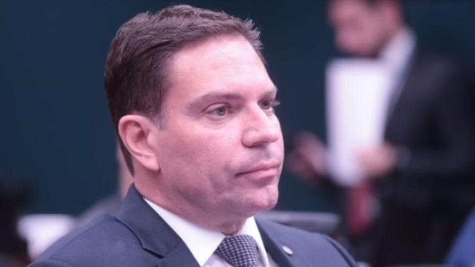 STF encerra votação, contraria Câmara e mantém ação contra Ramagem stf-encerra-votacao,-contraria-camara-e-mantem-acao-contra-ramagem