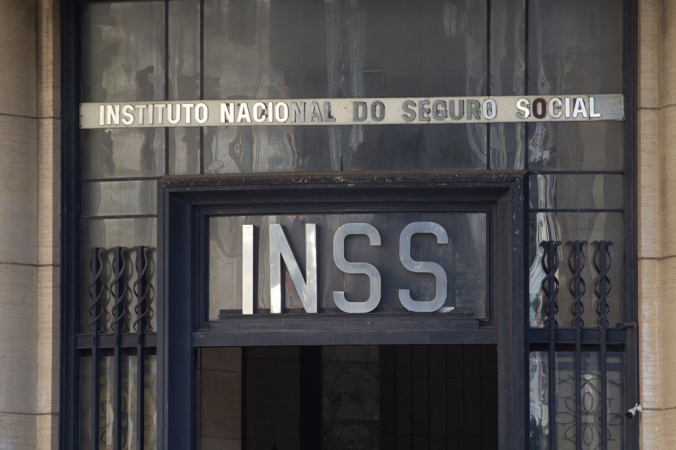 Oposição protocola pedido de abertura de CPMI para investigar fraudes no INSS oposicao-protocola-pedido-de-abertura-de-cpmi-para-investigar-fraudes-no-inss