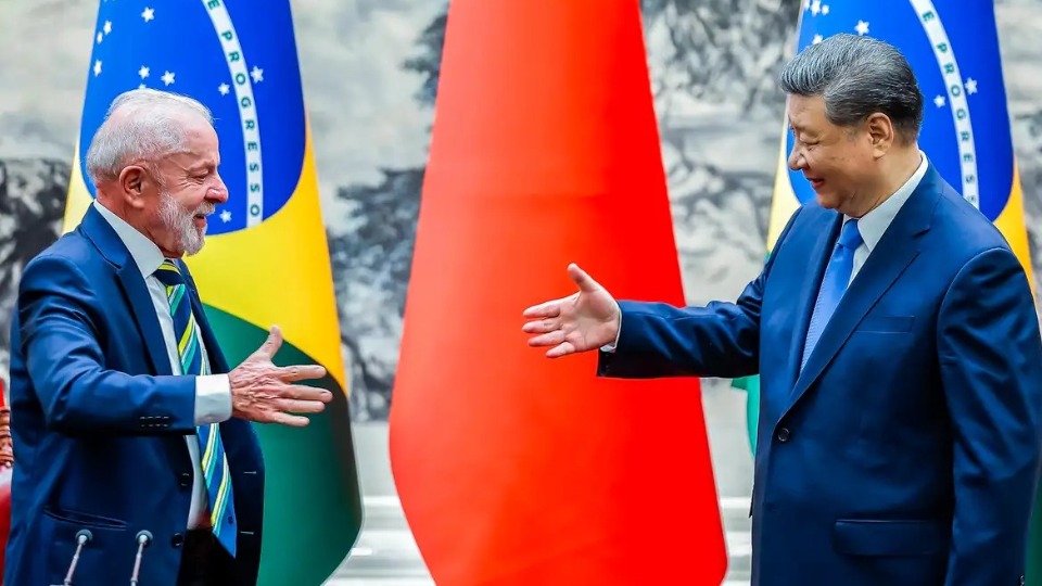 Brasil e China fazem declarações conjuntas sobre temas globais brasil-e-china-fazem-declaracoes-conjuntas-sobre-temas-globais