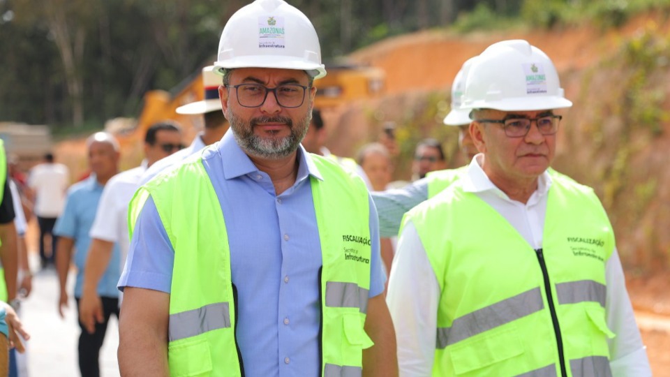Obras na AM-010 são retomadas e recebem vistoria do governador Wilson Lima obras-na-am-010-sao-retomadas-e-recebem-vistoria-do-governador-wilson-lima