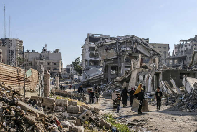 Defesa Civil de Gaza anuncia 50 mortes em bombardeios israelenses defesa-civil-de-gaza-anuncia-50-mortes-em-bombardeios-israelenses