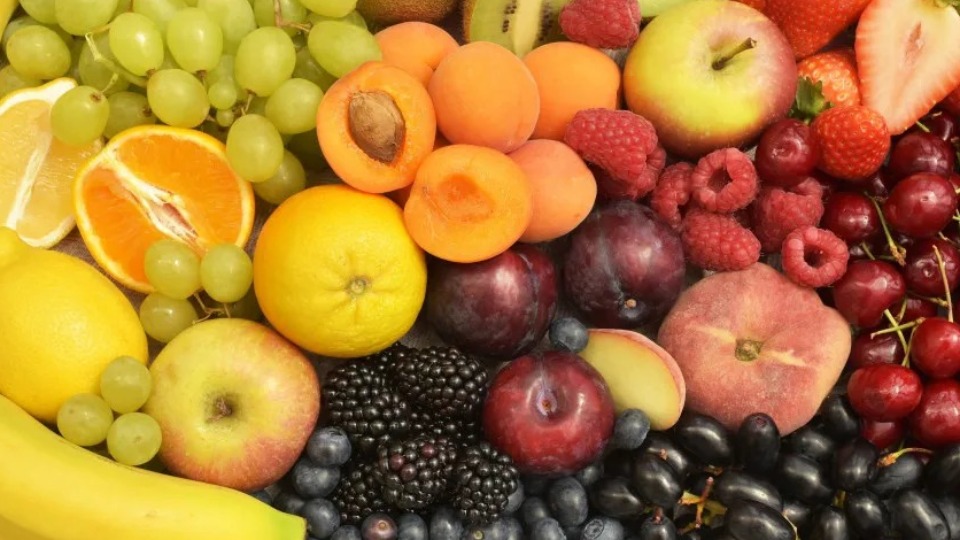 Comer esta fruta pode ajudar a dormir mais tempo e mais profundamente comer-esta-fruta-pode-ajudar-a-dormir-mais-tempo-e-mais-profundamente