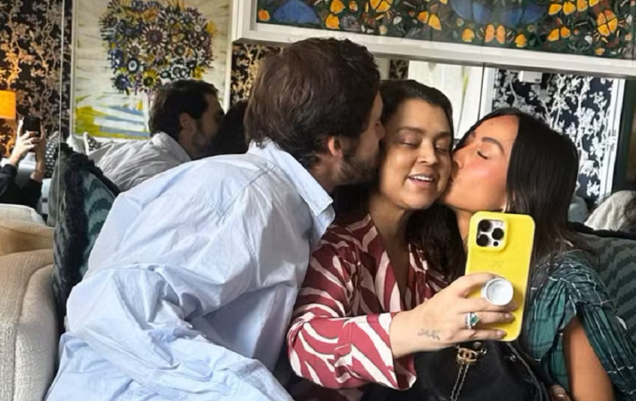 Sabrina Sato e Nicolas Prattes visitam Preta Gil em Nova York sabrina-sato-e-nicolas-prattes-visitam-preta-gil-em-nova-york