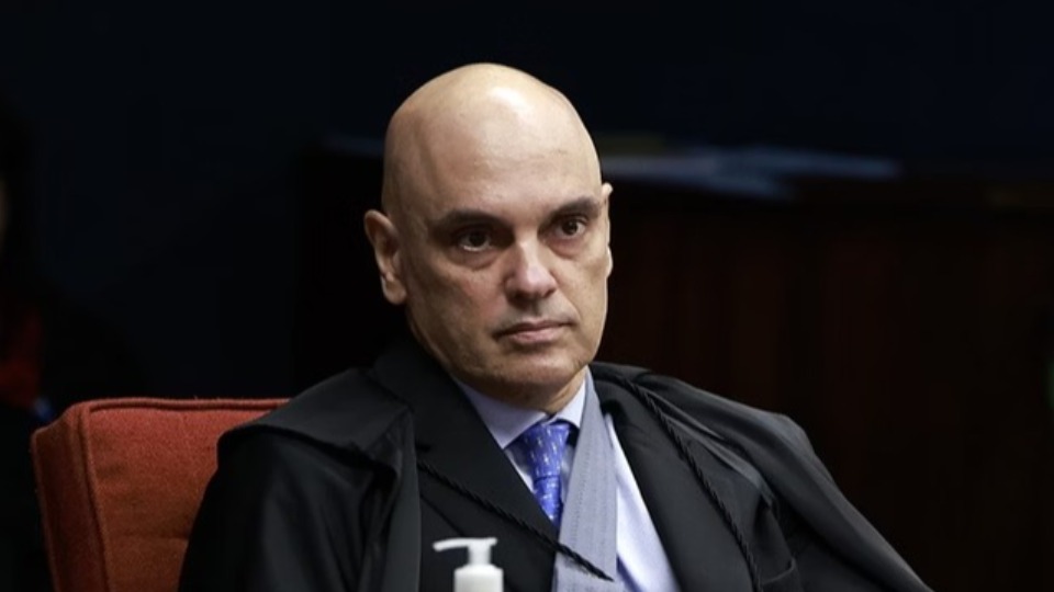 Moraes determina prisão definitiva de Zambelli e comunica Câmara moraes-determina-prisao-definitiva-de-zambelli-e-comunica-camara