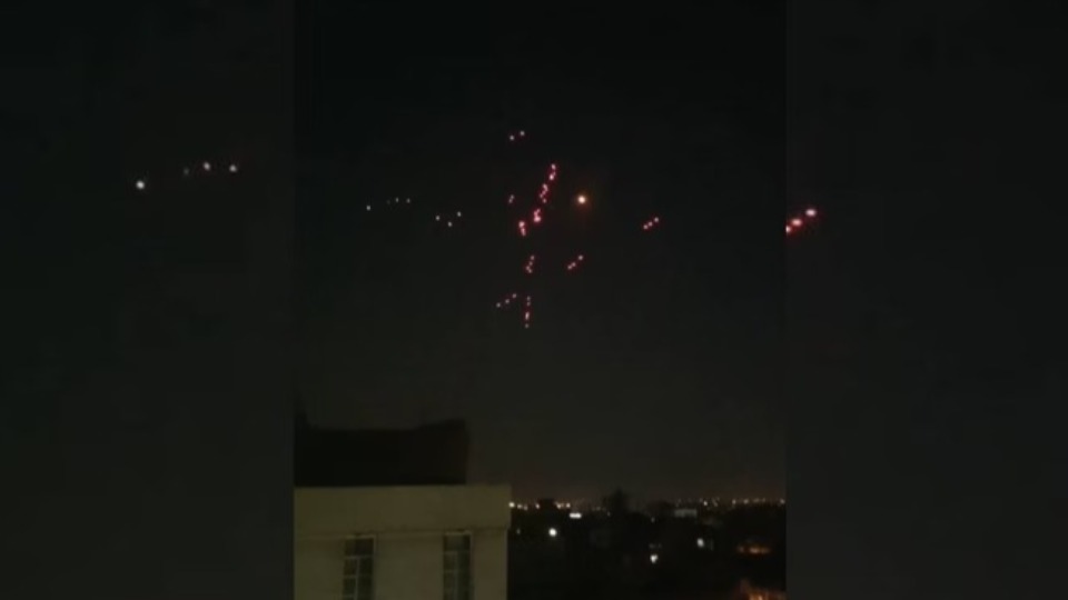 Irã faz novo ataque e lança onda de mísseis balísticos a Israel ira-faz-novo-ataque-e-lanca-onda-de-misseis-balisticos-a-israel