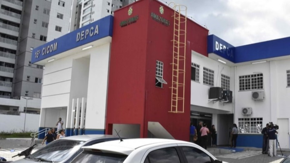 Técnico de enfermagem estupra menina em banheiro de hospital infantil tecnico-de-enfermagem-estupra-menina-em-banheiro-de-hospital-infantil