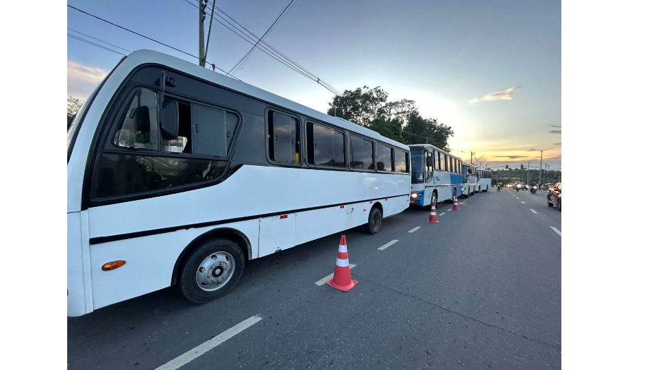 Fiscalização em Manaus mira transporte clandestino com operação ‘Transporte Legal’ fiscalizacao-em-manaus-mira-transporte-clandestino-com-operacao-‘transporte-legal’