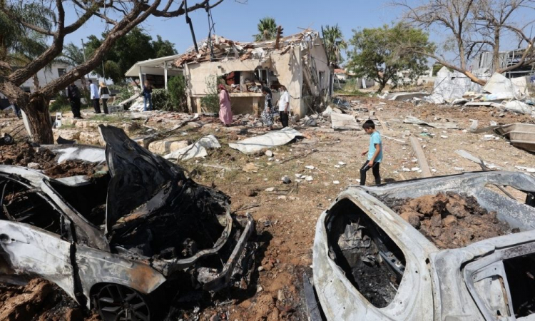 Guerra no Oriente Médio chega ao 5º dia sob novas trocas de ataques aéreos entre Israel e Irã guerra-no-oriente-medio-chega-ao-5o-dia-sob-novas-trocas-de-ataques-aereos-entre-israel-e-ira