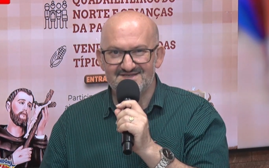 Entrevista com o Padre Valdecir – Vem aí o Arraiá na Paróquia São Francisco de Assis entrevista-com-o-padre-valdecir-–-vem-ai-o-arraia-na-paroquia-sao-francisco-de-assis
