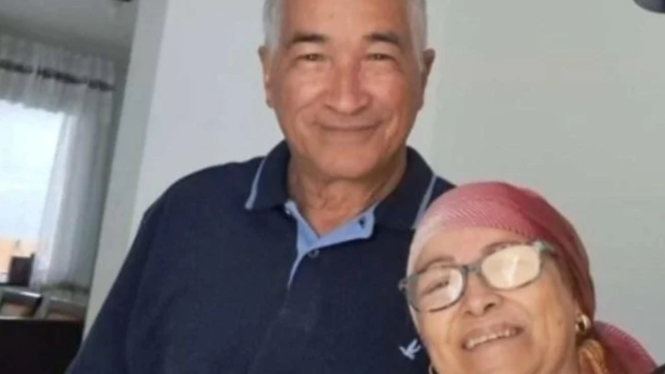 Mulher morre dois dias após perder o marido em acidente de trânsito mulher-morre-dois-dias-apos-perder-o-marido-em-acidente-de-transito