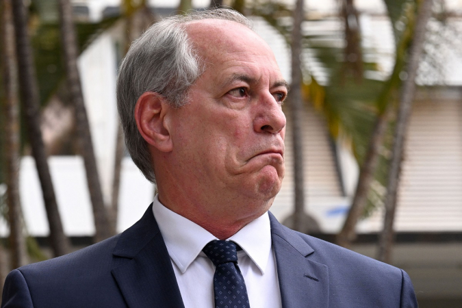 Ciro Gomes negocia volta ao PSDB para disputar governo do Ceará em 2026 ciro-gomes-negocia-volta-ao-psdb-para-disputar-governo-do-ceara-em-2026