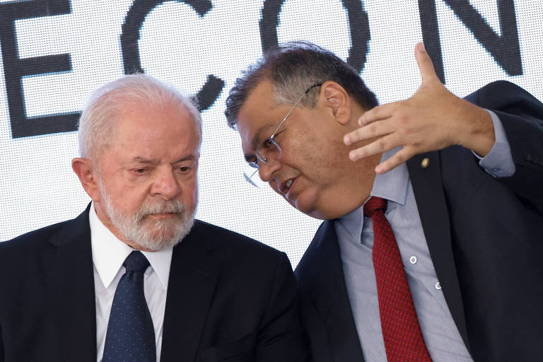 Líderes da Câmara veem ‘jogo casado’ entre governo e Dino em decisões sobre emendas lideres-da-camara-veem-‘jogo-casado’-entre-governo-e-dino-em-decisoes-sobre-emendas