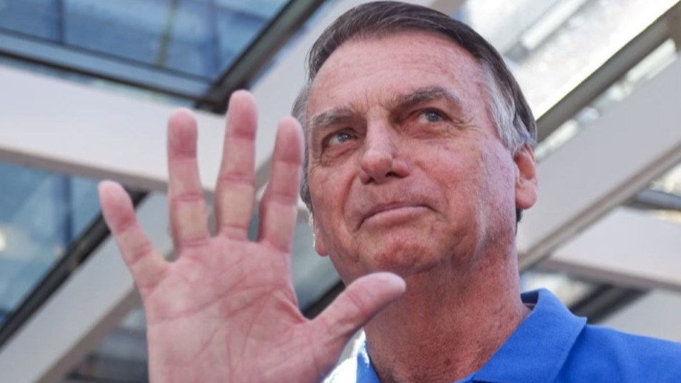 Bolsonaro é diagnosticado com pneumonia viral tratável com antibiótico bolsonaro-e-diagnosticado-com-pneumonia-viral-tratavel-com-antibiotico