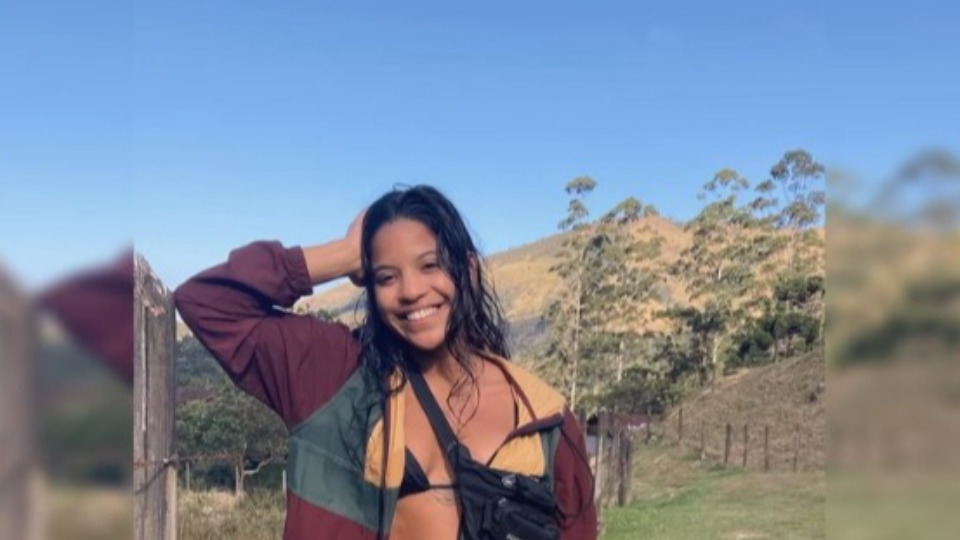 Resgate recuou a 350m de brasileira que caiu em vulcão, diz família resgate-recuou-a-350m-de-brasileira-que-caiu-em-vulcao,-diz-familia