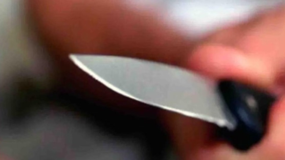 Homem morre após ser esfaqueado durante assalto homem-morre-apos-ser-esfaqueado-durante-assalto