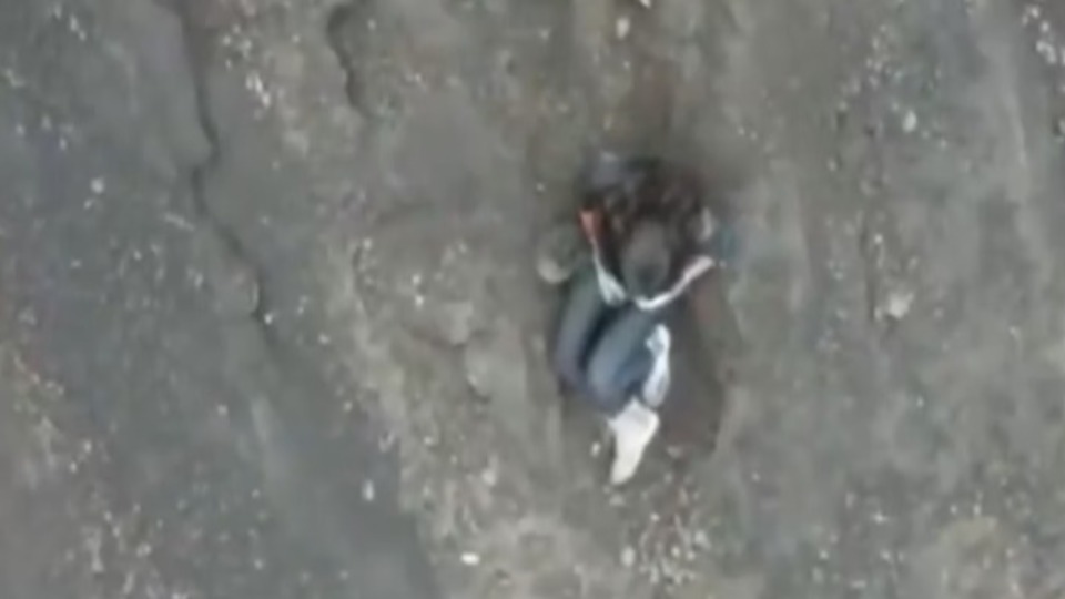 Vídeo: drones flagram brasileira em paredão de vulcão video:-drones-flagram-brasileira-em-paredao-de-vulcao