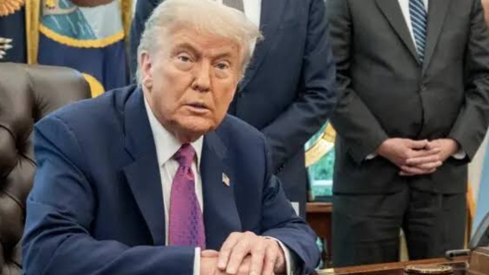 Trump anuncia cessar-fogo entre Israel e Irã trump-anuncia-cessar-fogo-entre-israel-e-ira