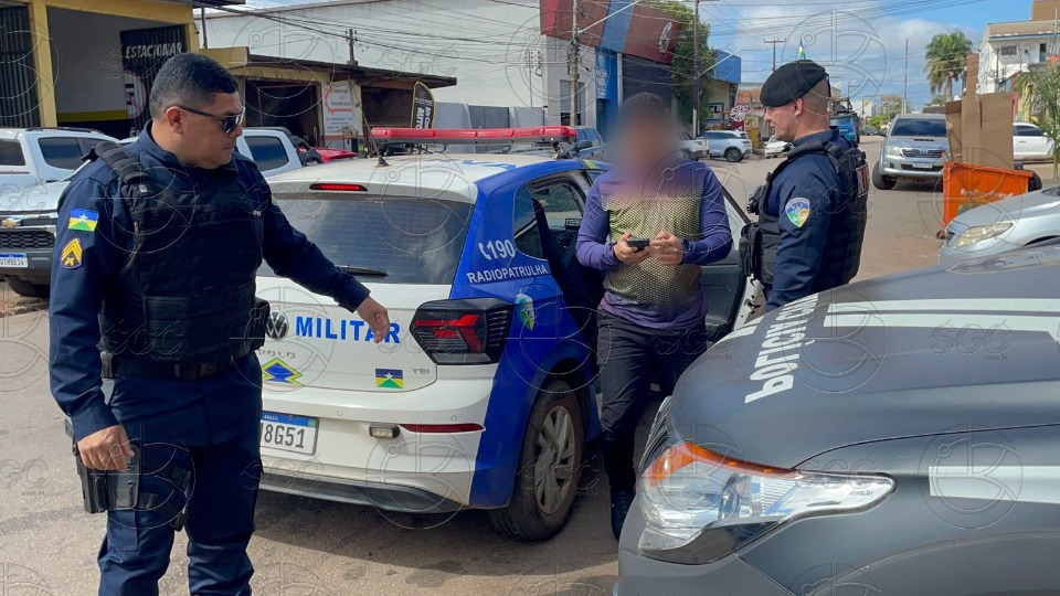 Foragido por estupro é preso enquanto atendia clientes em loja de Porto Velho foragido-por-estupro-e-preso-enquanto-atendia-clientes-em-loja-de-porto-velho