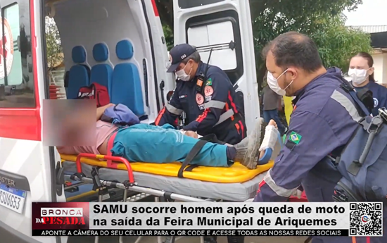 SAMU socorre homem após queda de moto na saída da Feira Municipal de Ariquemes samu-socorre-homem-apos-queda-de-moto-na-saida-da-feira-municipal-de-ariquemes
