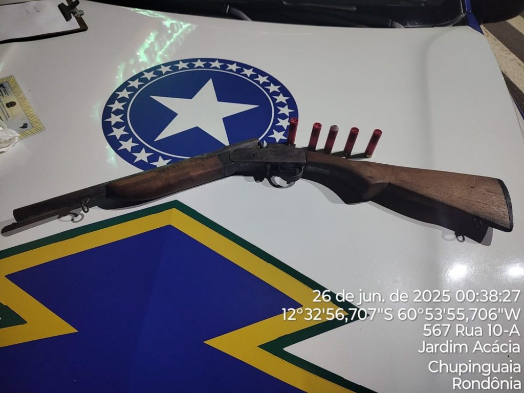 Adolescente é apreendido após ostentar espingarda nas redes sociais em Chupinguaia, RO adolescente-e-apreendido-apos-ostentar-espingarda-nas-redes-sociais-em-chupinguaia,-ro