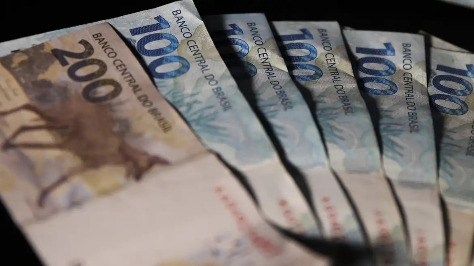 Dívida Pública sobe 0,71% em maio e aproxima-se de R$ 7,7 trilhões divida-publica-sobe-0,71%-em-maio-e-aproxima-se-de-r$-7,7-trilhoes
