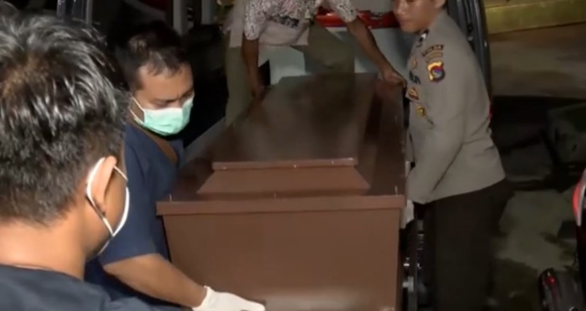 Pai de brasileira morta na Indonésia diz que traslado ainda é incerteza pai-de-brasileira-morta-na-indonesia-diz-que-traslado-ainda-e-incerteza