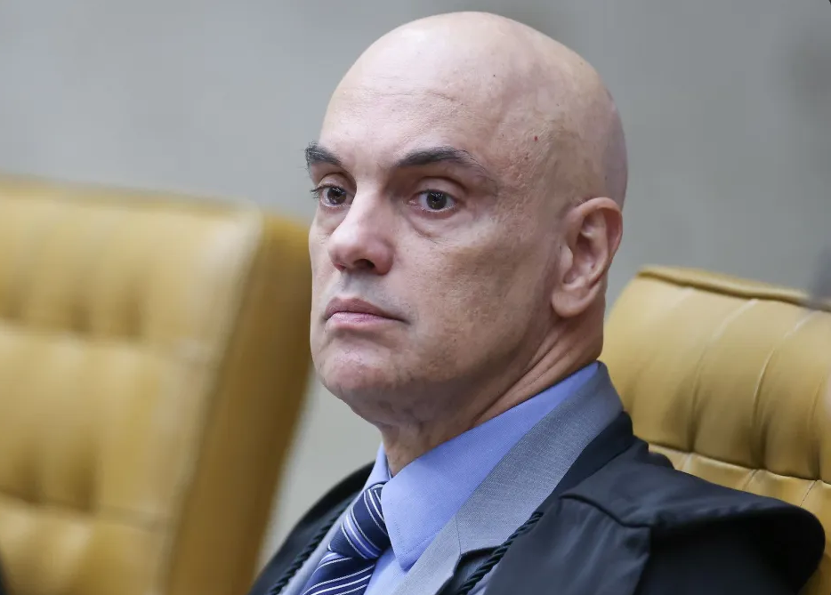 Moraes determina que condenados por bomba em aeroporto voltem para prisão moraes-determina-que-condenados-por-bomba-em-aeroporto-voltem-para-prisao
