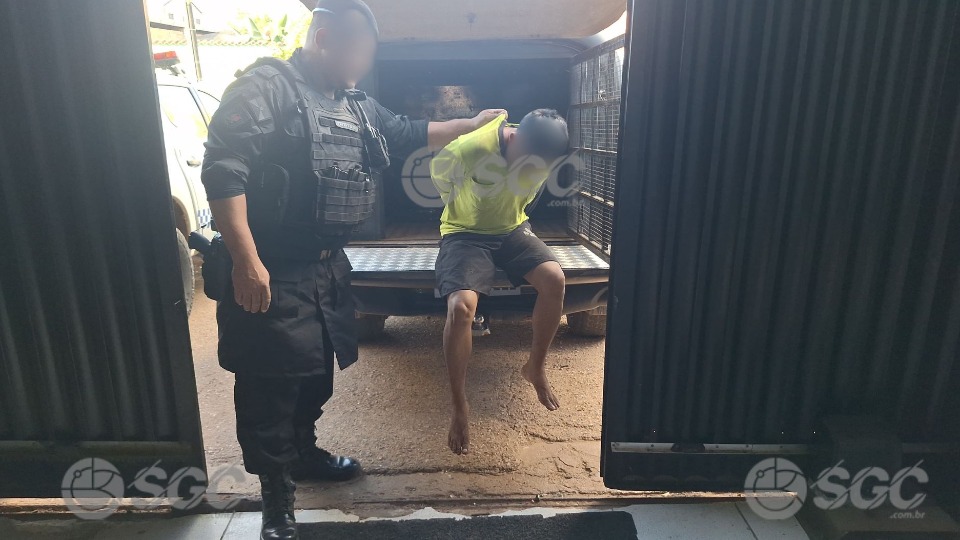 Homem é preso com revólver durante patrulhamento da PM em Porto Velho homem-e-preso-com-revolver-durante-patrulhamento-da-pm-em-porto-velho