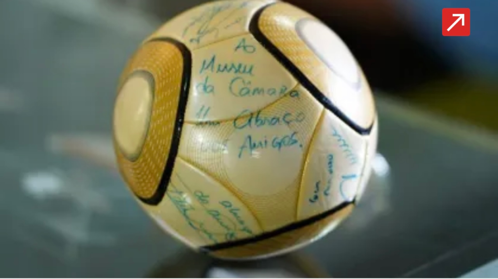 STF condena acusado de furtar bola assinada por Neymar a 17 anos de prisão stf-condena-acusado-de-furtar-bola-assinada-por-neymar-a-17-anos-de-prisao