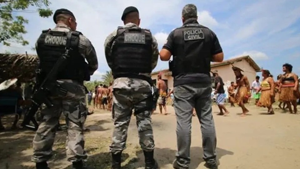 Justiça decreta prisão de líder indígena suspeito de estuprar turista chilena justica-decreta-prisao-de-lider-indigena-suspeito-de-estuprar-turista-chilena